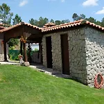 Casa Andorinhas Селорику-ди-Башту