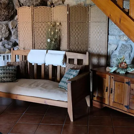 Holiday home Casa Das Andorinhas