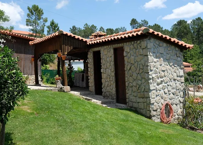 Casa Andorinhas 塞洛里库迪巴什图