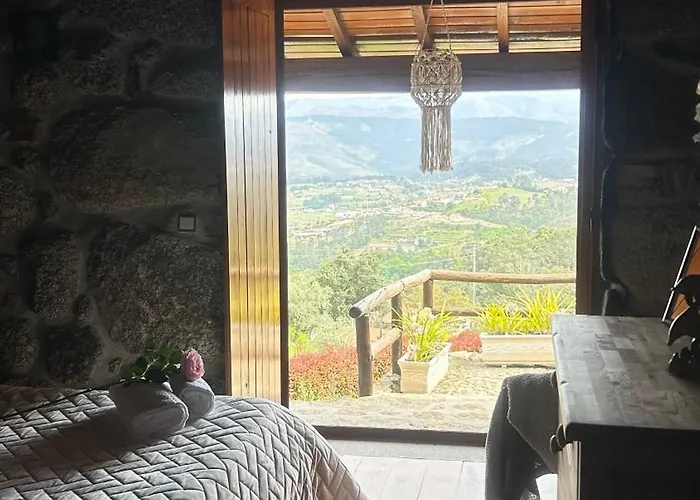 度假居 Casa Andorinhas 塞洛里库迪巴什图