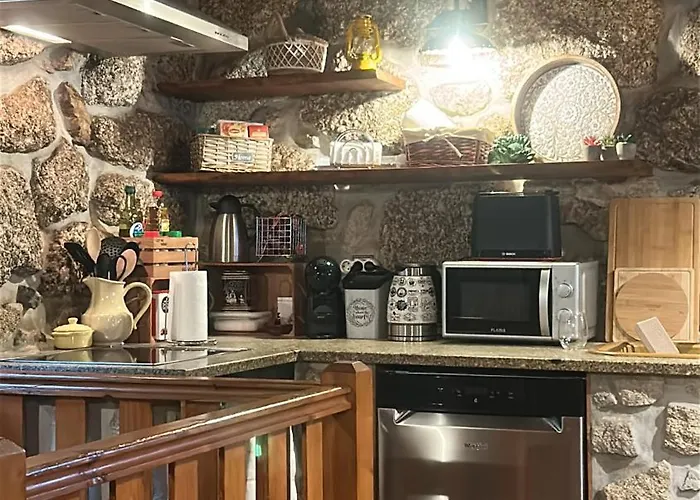 Casa Andorinhas 度假居 塞洛里库迪巴什图